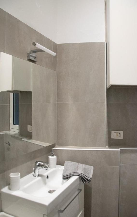 Ferienwohnung Bocca Di Lupo Genua Exterior foto